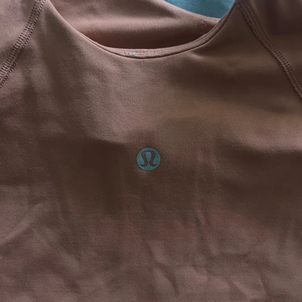 Lululemon Align Tank size 6 - Picture 2 of 3